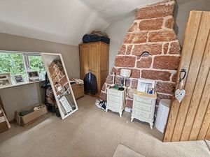 Photo 15- click for photo gallery